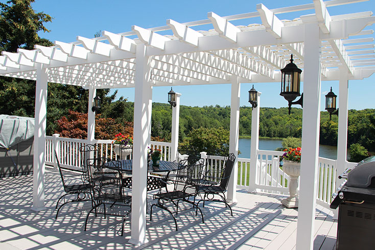 vinyl pergola lifespan