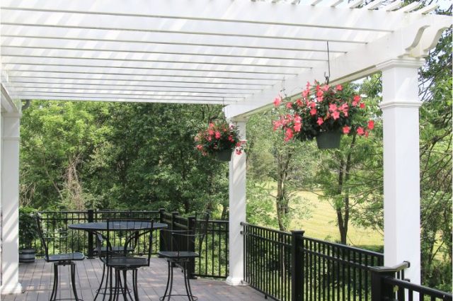 How Much Does a Pergola Cost in 2023?